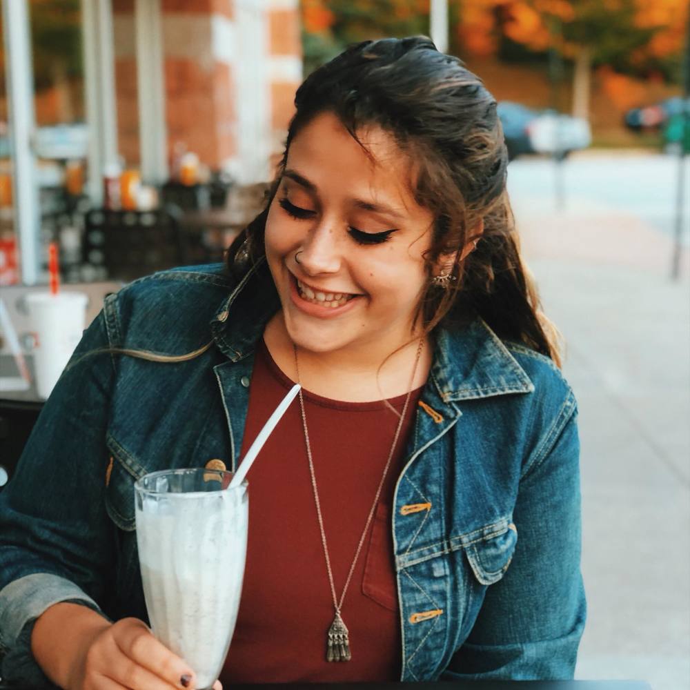 Meet your Posher, Isabel